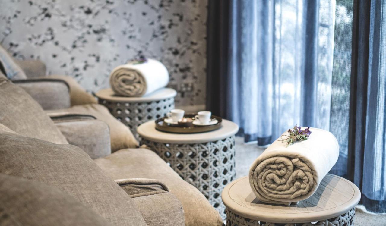 Gibbston Valley Lodge And Spa ควีนส์ทาวน์ ภายนอก รูปภาพ